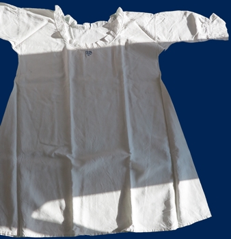 Medieval Shift or Chemise, Women's Linen Close-fitting Shift or