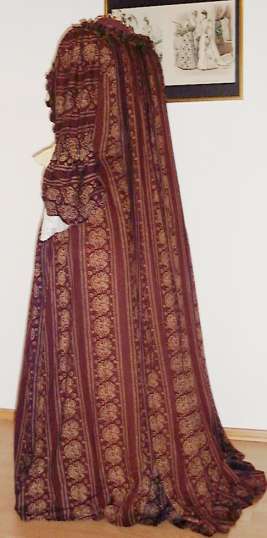 Projects: 1760s contouche